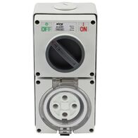 Switched Socket Outlet 4 pin