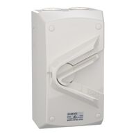 Weathershield
Switch
1-Gang, 3 Pole, 55A, 440VAC, IP66 | Resistant Grey