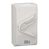 Weathershield
Switch
1-Gang, 4 Pole, 40A, 500VAC, IP66 | Resistant Grey