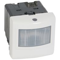 Arteor - Lighting Management sensor for managing several circuit - 180° switch sensor - PIR - 15m² - occupancy sensor - IP 41 - white