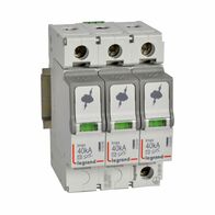 Surge protection device of sub distribution boards T2 - Imax: 40kA/pole Up:2.1kv Uc: 440V a.c. 3P with remote status monitoring - 3 module