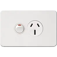Silhouette 15A socket Horz + shutter MW