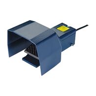 Steute HAE Foot Switch Footswitch 1 Pedal Metal with Guard 1 Normally Open 1 Normally Closed 3m
