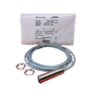 Allen-Bradley 872CJ5N18A2 Nickel Brass Inductive Proximity Sensor