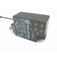 Allen-Bradley 871DJW2G40AR5 Proximity Sensor 4-Wire AC/DC