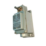 Allen-Bradley 802TR4TD Standard Limit Switch with Rotary Lever Arm