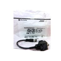 Allen-Bradley 42EFF2JBCF4 RightSight 18mm Cylindrical Photosensor