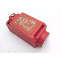 Allen-Bradley 440PCDPB12E Small Plastic Dome Plunger Limit Switch
