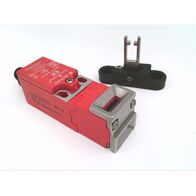 Allen-Bradley 440KE33075 Miniature Tongue Interlock Switch
