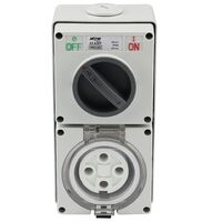 Switched Socket Outlet 4 pin