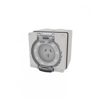 Buffalo - Socket Auto-Switched IP66 15A 250V~ 3 Flat Pin  x1 - BUSOAU315