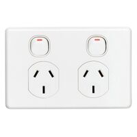 Classic C2000 Series, Twin Switch Socket Outlet, Classic, 250V, 10A, Safety shutter - White Electric