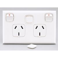 Excel - Horizontal double powerpoint with circuit Id 2 gang 10A 240V a.c. white