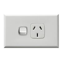 Excel - Horizontal single powerpoint 1 gang double pole 10A 240V a.c. white