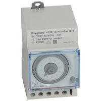 Analogue time switch daily program horizontal 1 channel 100hr reserve 5mn ±/day min. 15mn 16A 3 module
