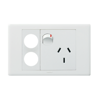 Excel Life 10A Horizontal Single Powerpoint with 2 x Extra Function Hole Gloss White