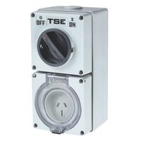 SWITCHED OUTLET, 3 PIN 15A FLAT, IP66 SERIES