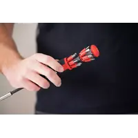 Screwdriver with LiftUp 25 magnetic bit magazine