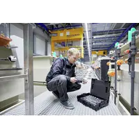 Nut driver and bit set 1/4" and 1/2"