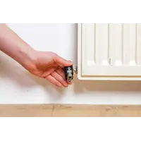 Universal key with double joint