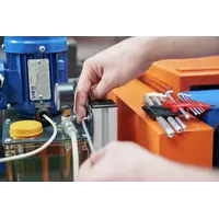 L-key set in ProStar holder