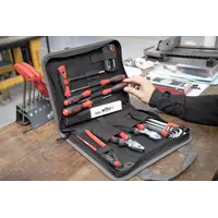 Tool set mechanic