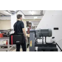 Tool set service technician