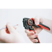 Crimp tool automatic