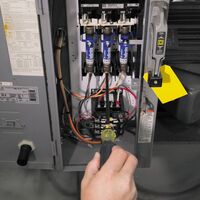 Adjustable Screwdriver, No. 2 Phillips, 6.4 mm Slotted