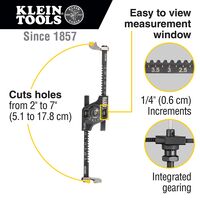 Adjustable Hole Saw with Auto-Set Arms