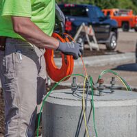 Multi-Groove Fibreglass Fish Tape with Spiral Steel Leader, 31 m