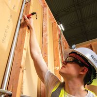 Skribes™ Retractable Marker Holder