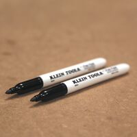 Fine Point Permanent Markers, 2-Pack