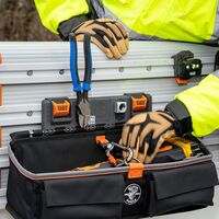 Large Pouch Module, Rail System