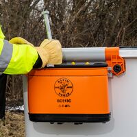 Oval Bucket Module, Rail System