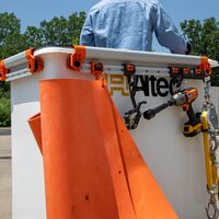 Closed Blanket Hook Module, Rail System