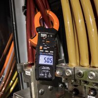Digital Clamp Meter, AC Auto-Range TRMS, Low Impedance (LoZ), 2000 Amp