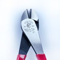 Diagonal Cutting Pliers, Angled Head, Short Jaw, 20.5 cm