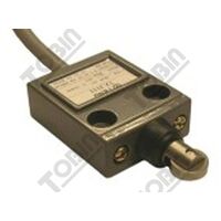 Compact Limit Switch 5A | IP67 Rated | Butt Plunger with Cross Roller | Protective Boot Included | by Tobin
