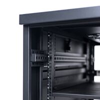 Server Rack Cabinet 18RU | 1000kg Load Capacity | Lockable Castors & Shelves | by SERVEREDGE