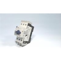 Allen-Bradley 140UTD7D3B30 D-Frame 3 Pole Circuit Breaker 3 Amp