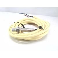 Allen-Bradley 871TMB4C12C2 Inductive Sensor Metal Face 12mm Barrel