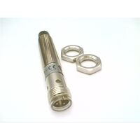 Allen-Bradley 872CD4NN12D4 Proximity Sensor 3-Wire DC Standard Barrel