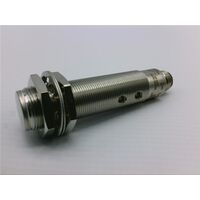 Allen-Bradley 871TMB5C18R3 Inductive Sensor Metal Face 18mm Barrel