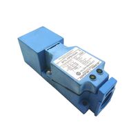 Allen-Bradley 871LXPB15S40 Inductive Proximity Sensor
