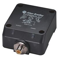 Allen-Bradley 871FN65BN80D4 Proximity Sensor 4-Wire DC Extended Range