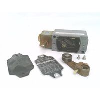 Allen-Bradley 802RHF Limit Switch Lever Type NEMA 4 and 13 Sealed Contact