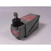 Allen-Bradley 802TK1PD Oiltight Metal Plug-In Limit Switch