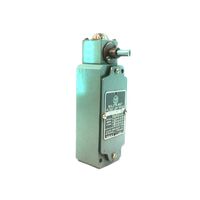 Allen-Bradley 802TH1T Limit Switch NEMA Type 4 and 13