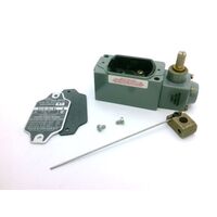 Allen-Bradley 802RALFW5 Limit Switch with Rotary Lever Arm